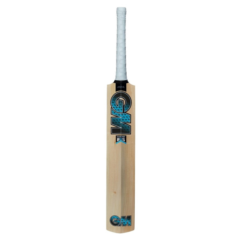 Gunn & Moore GM Cricket Bat Diamond 101 with a wooden blade and grip, designed for cricket players.