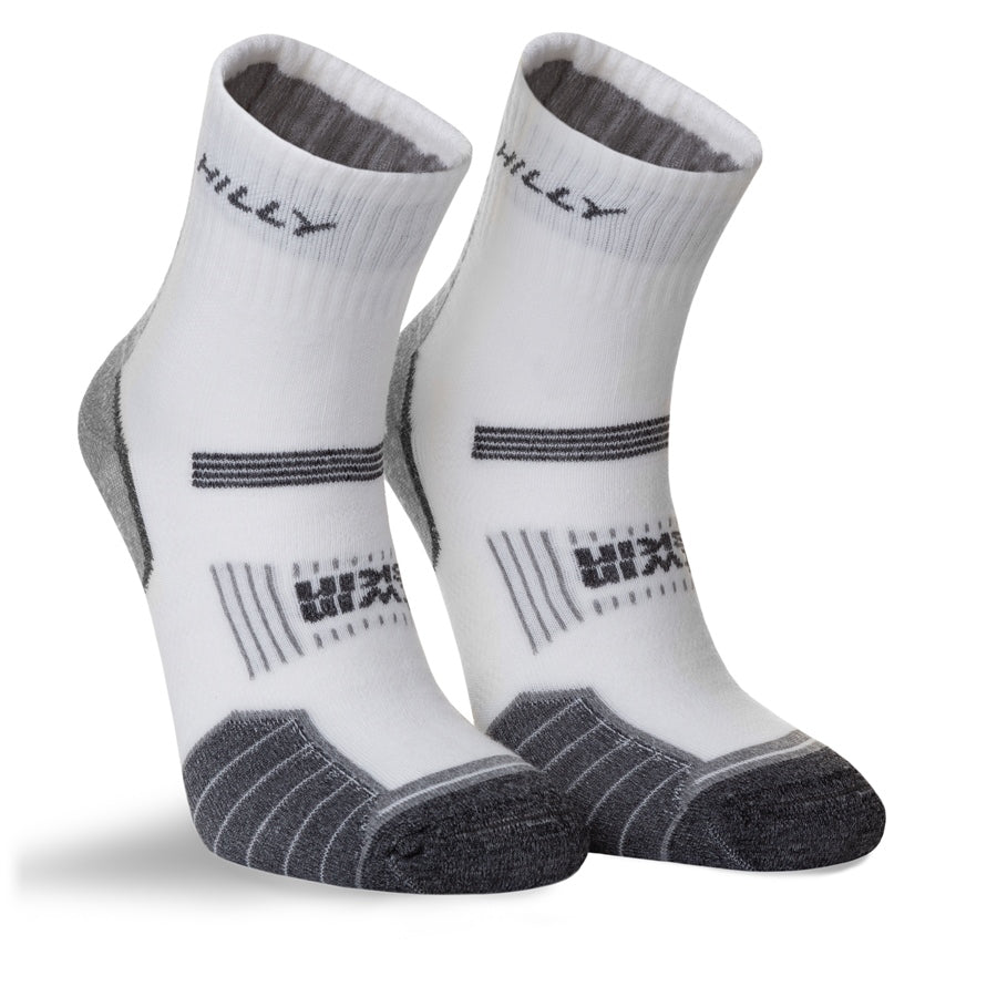 Hilly Twin Skin anklet sock for running, medium size, with breathable fabric and cushioned sole, designed for comfort and performance.