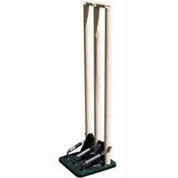Wooden spring return cricket wickets by Cartasport with durable, natural finish, ideal for cricket practice and matches.