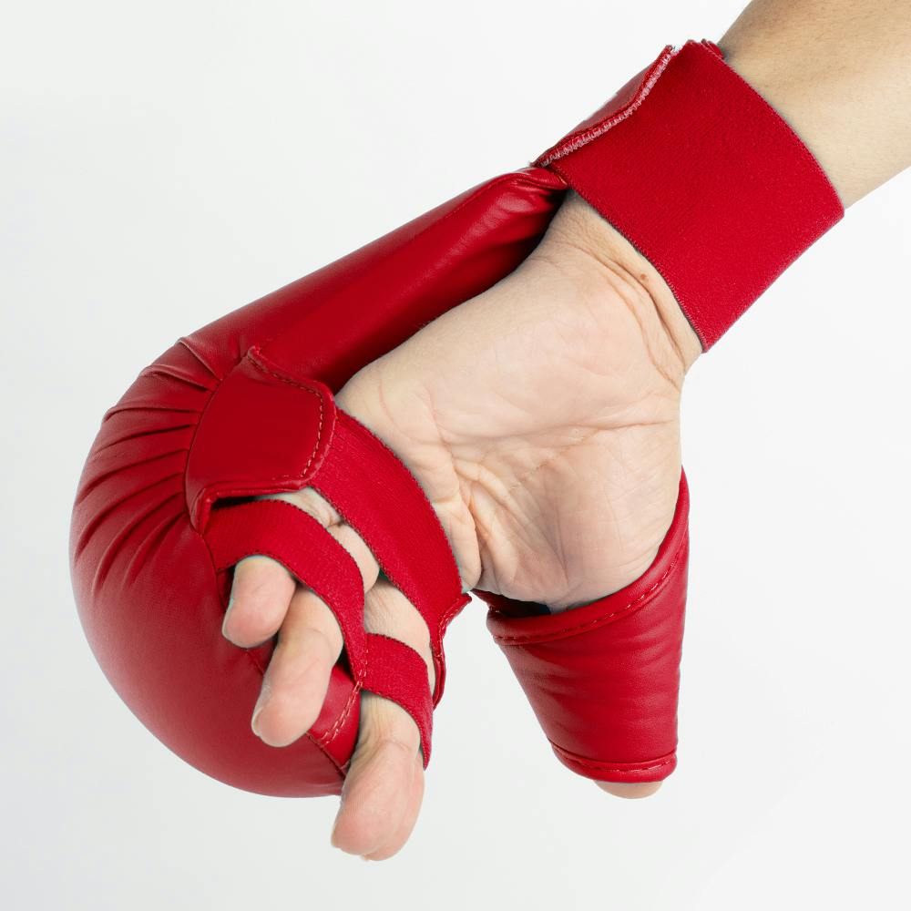 Blitz Elite Gloves With Thumb
