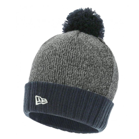 New Era knitted bobble hat with pom-pom, sporting goods, featuring a cozy, warm design in vibrant colors.