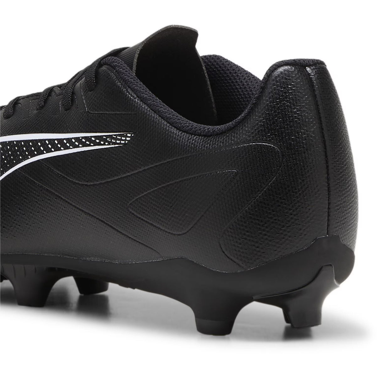Puma Junior PUMA Ultra 5 Play Firm Ground Football Boots Size 2.5UK