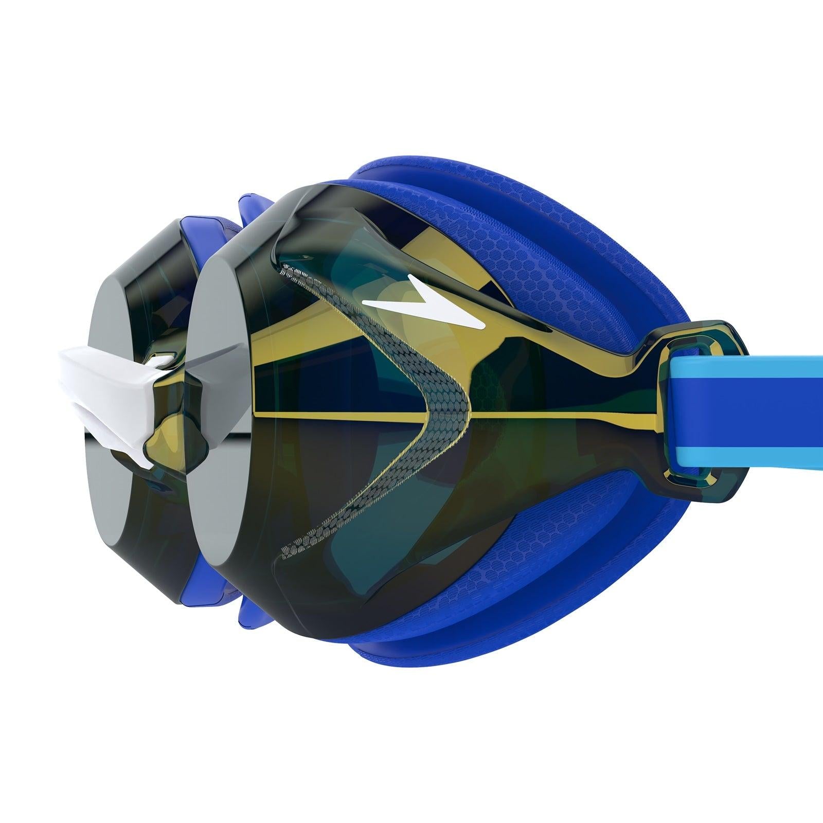 Speedo Vanquisher Junior 3.0 mirror goggles with adjustable straps and reflective lenses for swimming, designed for young swimmers.