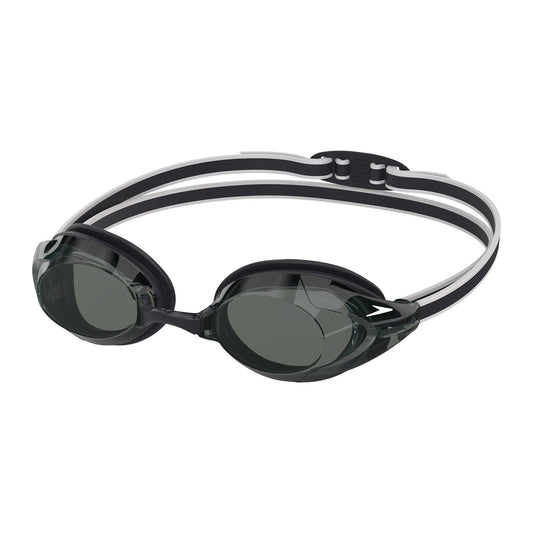 Speedo Vanquisher 3.0 swimming goggles with clear lenses and adjustable strap, designed for comfortable, leak-proof fit during swimming.