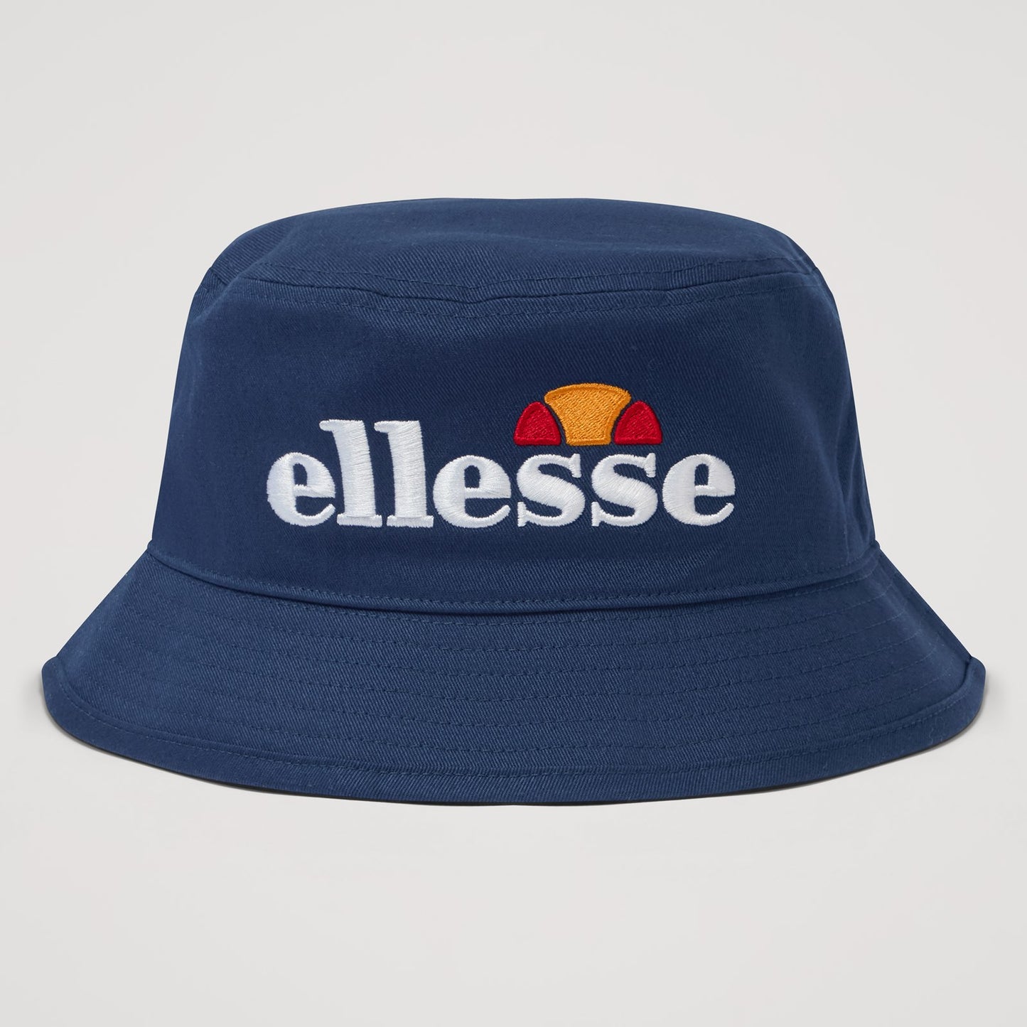 Ellesse Mavro bucket hat, stylish accessories in black fabric with brand logo, perfect for casual outdoor wear.