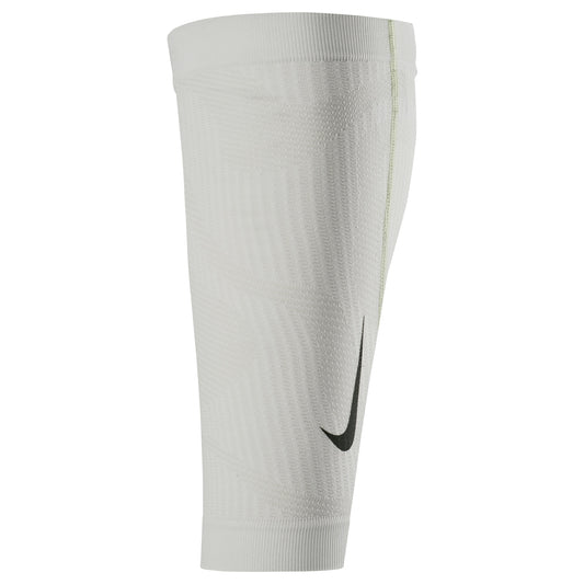 Nike Zoned Knit Calf Sleeves