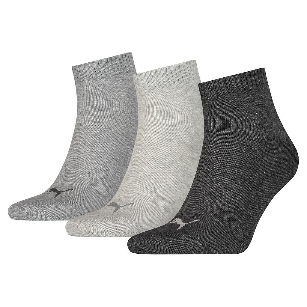 Set of three Puma quarter training socks showing black and white athletic socks with Puma logo, ideal for sports and workouts.