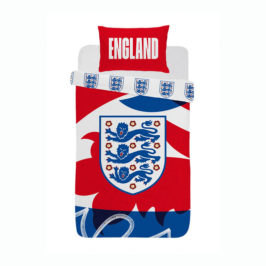 England bedding set from Team Merchandise featuring team logo and patriotic design for sports fans.