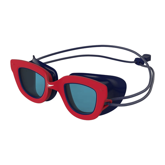 Speedo Sunny G Kids Seasiders S.Red swimming goggles with red silicone straps and clear lenses for children.