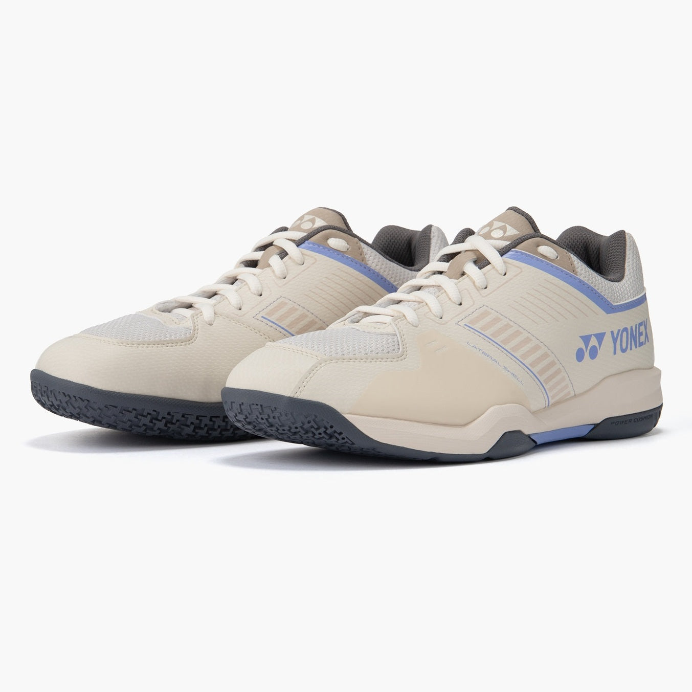 Yonex men's badminton shoe Strider Flow Wide with supportive design and breathable material, ideal for comfortable play.
