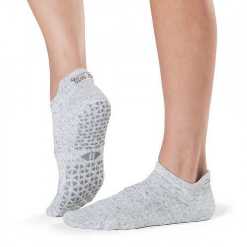 Tavi Noir Savvy Grip Socks from Fitness-Mad, athletic socks with non-slip grip for sports or yoga activities.