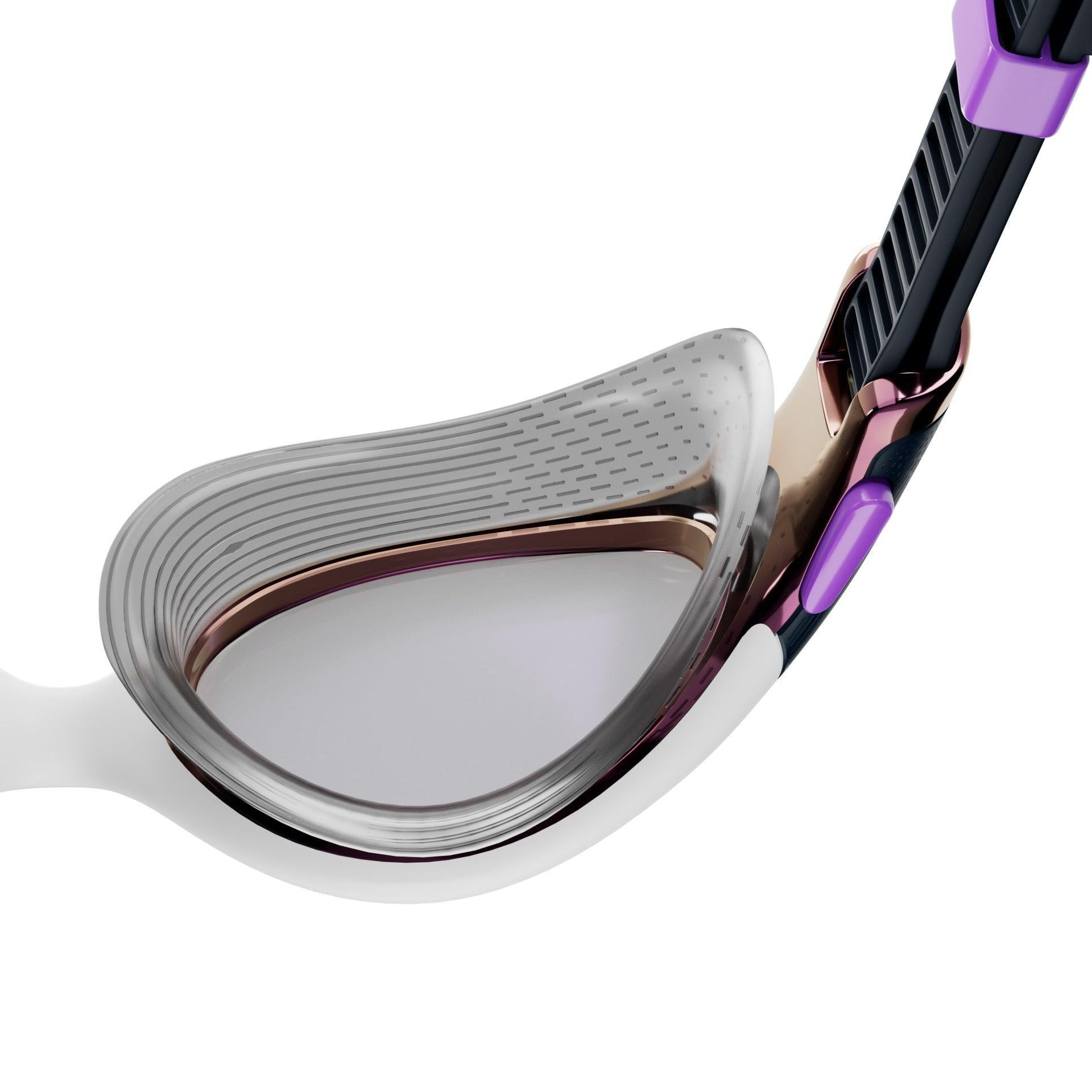 Junior Speedo Biofuse 2.0 Mirror goggles with adjustable strap and mirrored lenses for comfortable swimming.