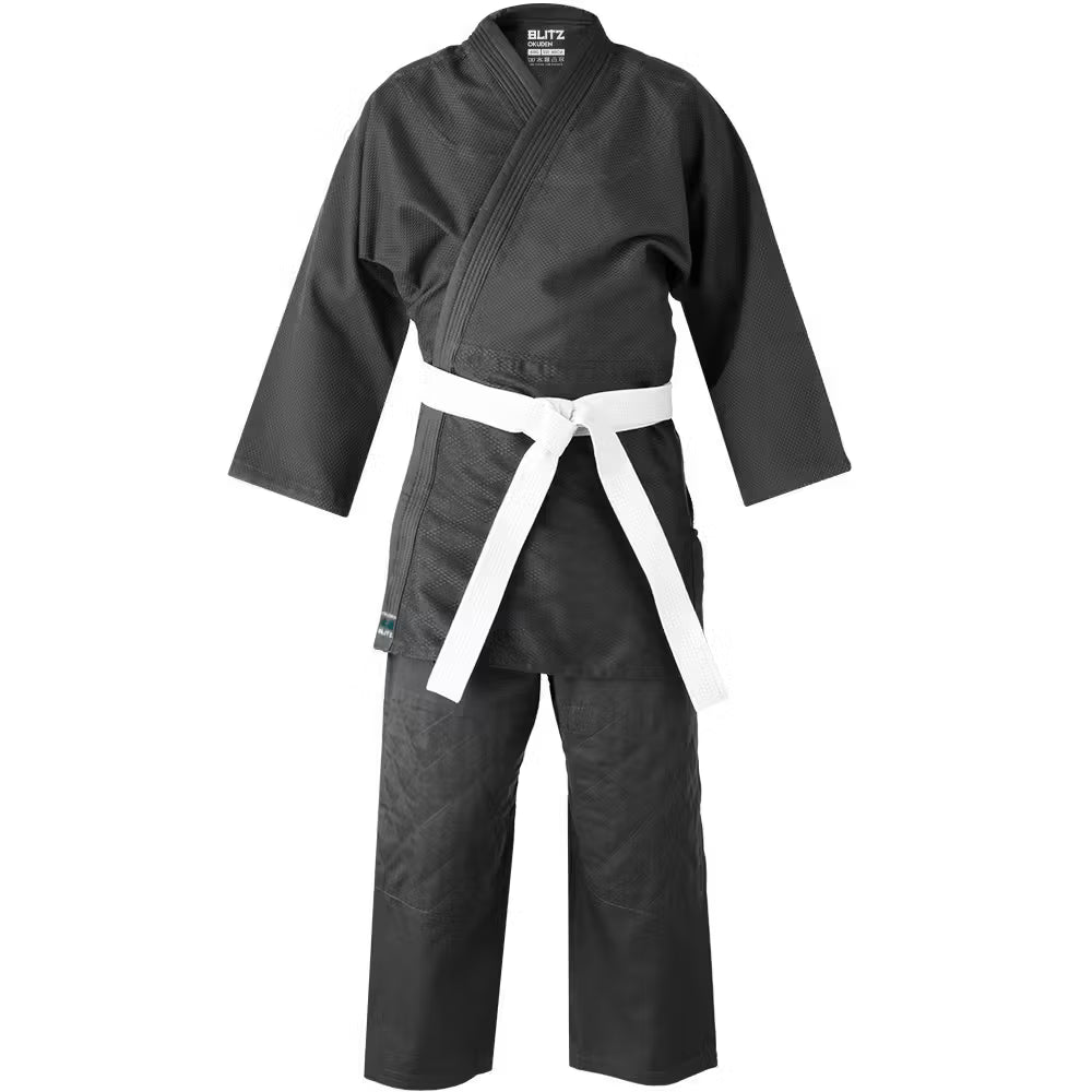 Black Blitz Adult Okuden Judo Gi 450g, lightweight training and competition judo suit with reinforced stitching.