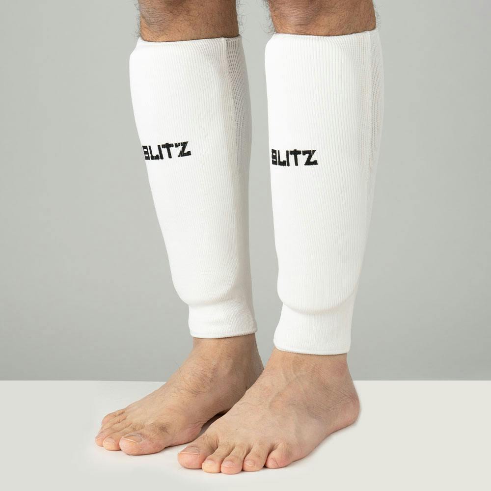 Blitz Elastic Shin Pads