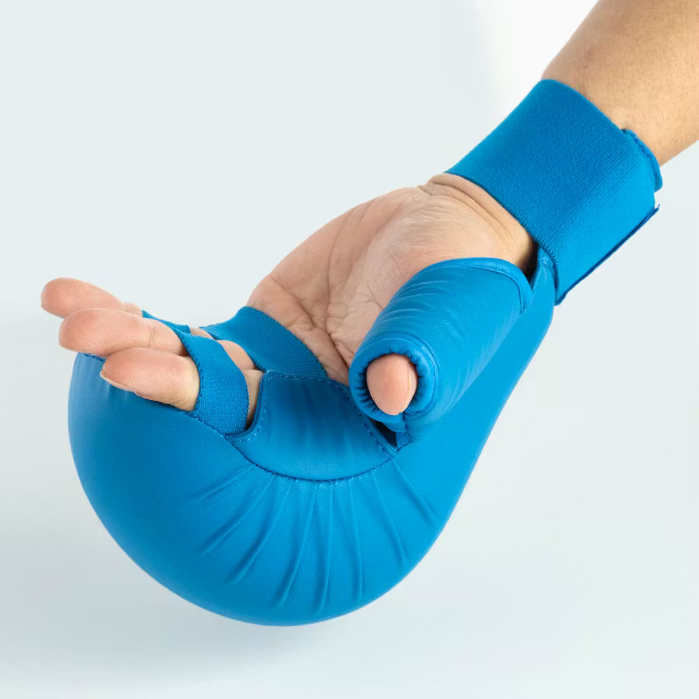 Blitz Elite Gloves With Thumb