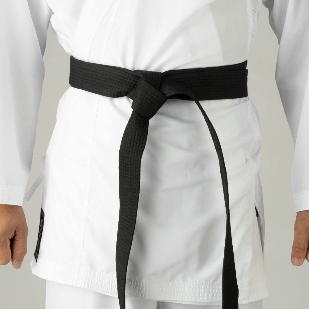 Blitz Adult Kamakiri Karate Gi - 4oz