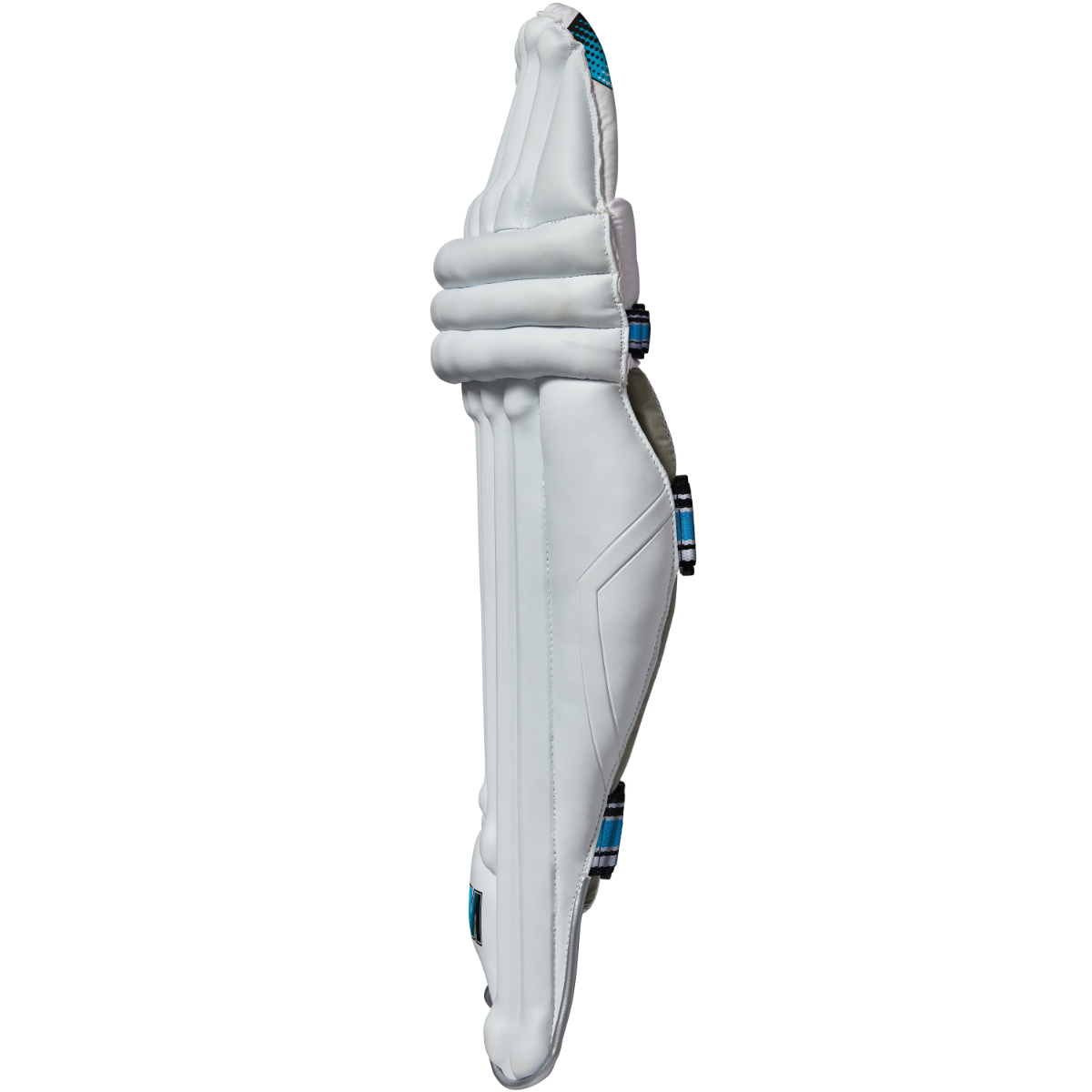 Gunn & Moore GM Cricket 404 batting pads with protective shin guards and adjustable straps, designed for cricket players.