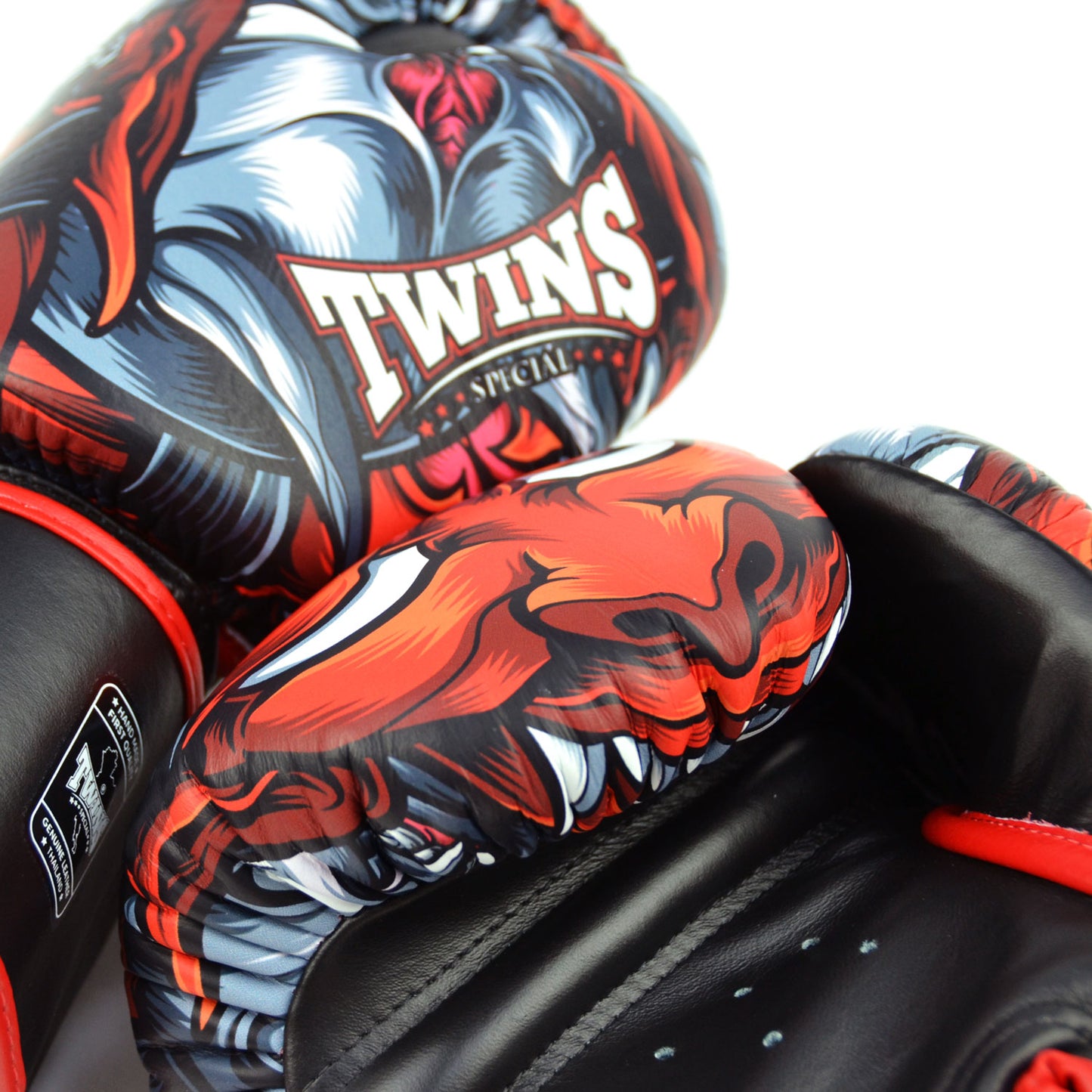 FBGVL3-58 Twins Kabuki Boxing Gloves Black-Red