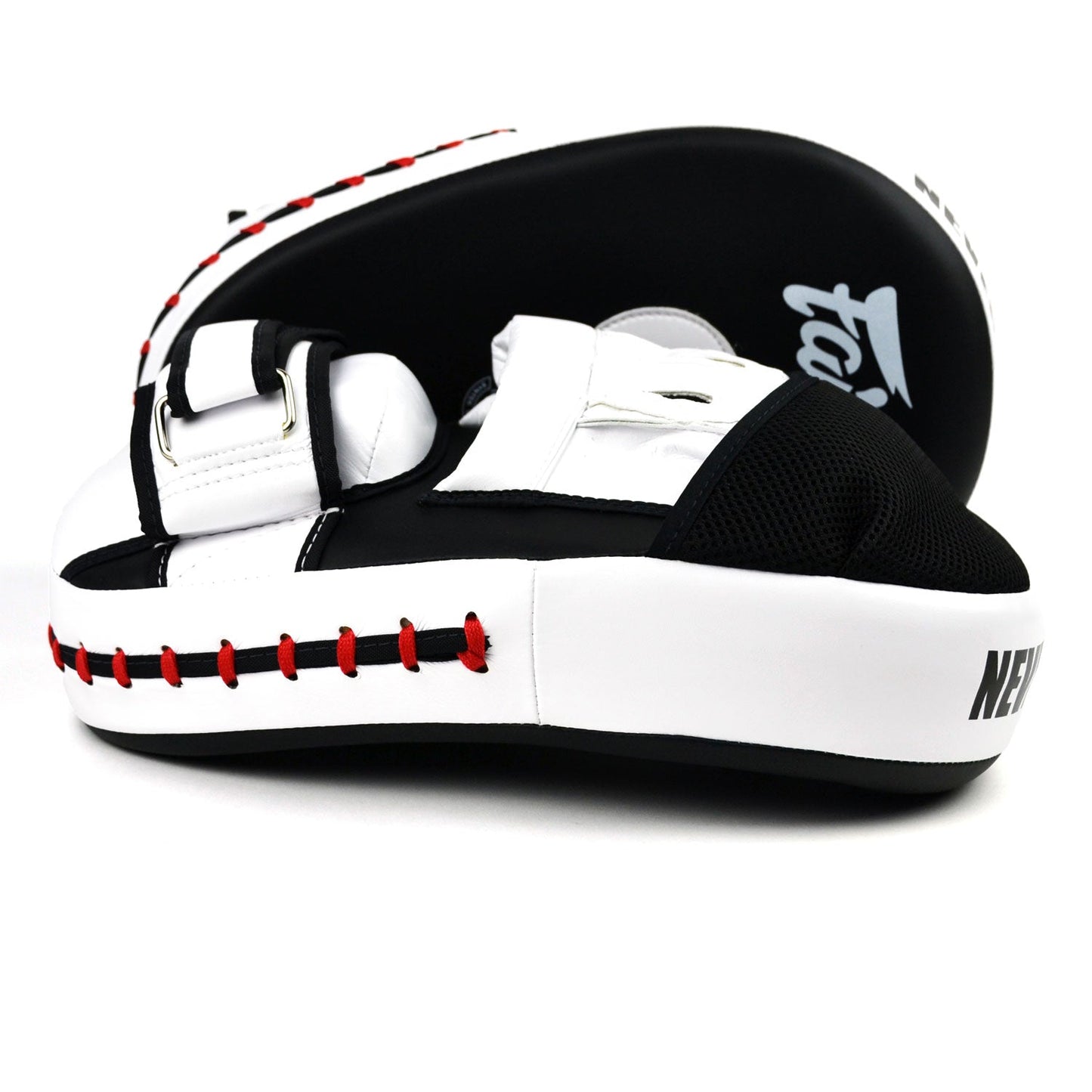 Fairtex Muay Thai Boxing Maximized Focus Mitts Black-White