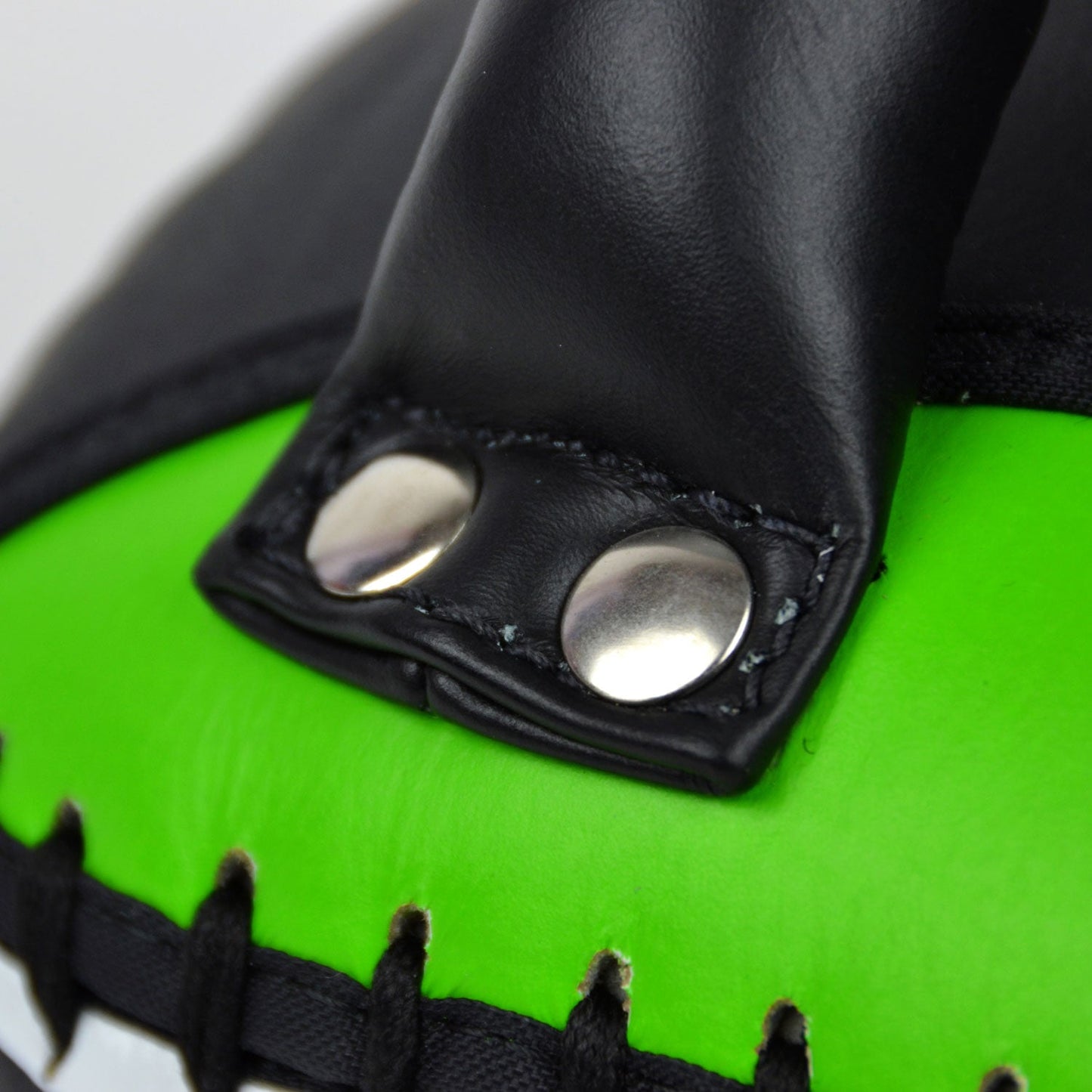 Twins Curved Leather Thai Kick Pads Green-Black