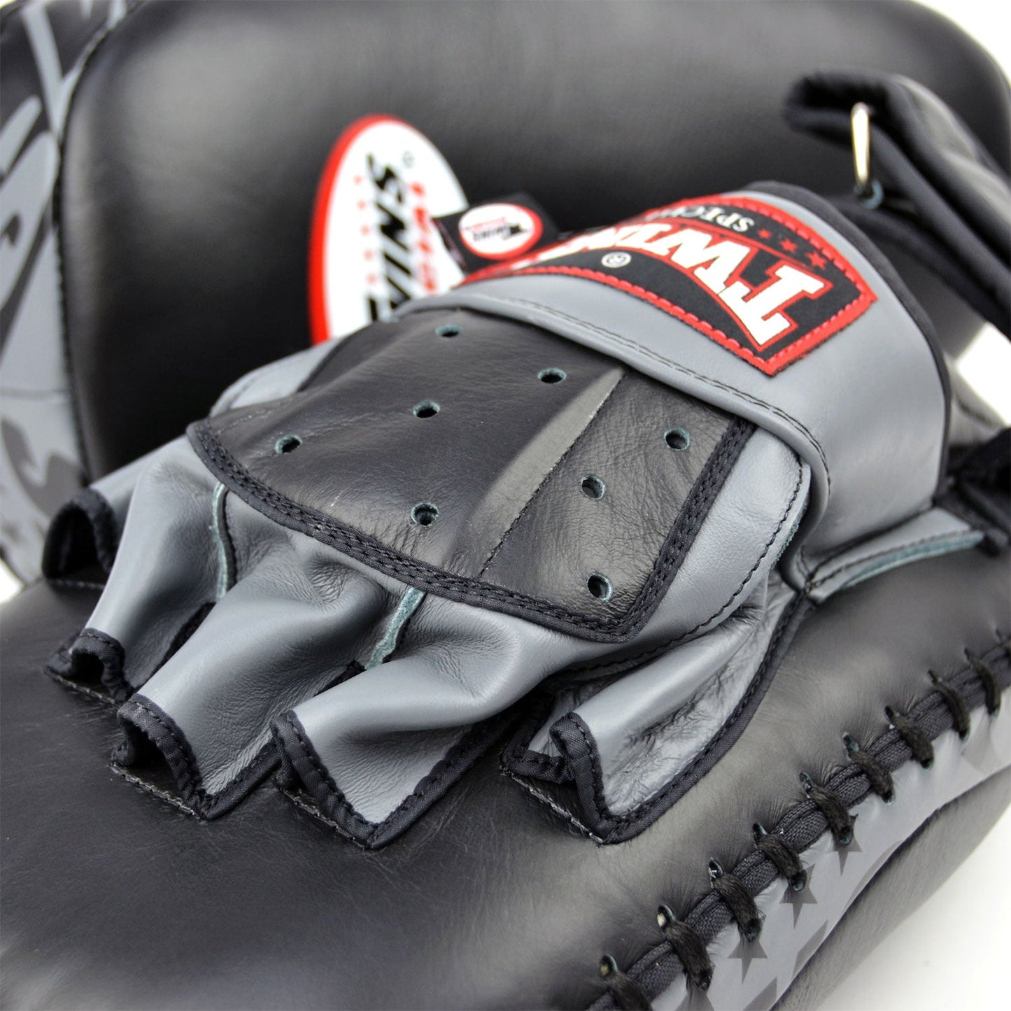 Twins Muay Thai Boxing Hybrid Focus Mitts Black-Grey