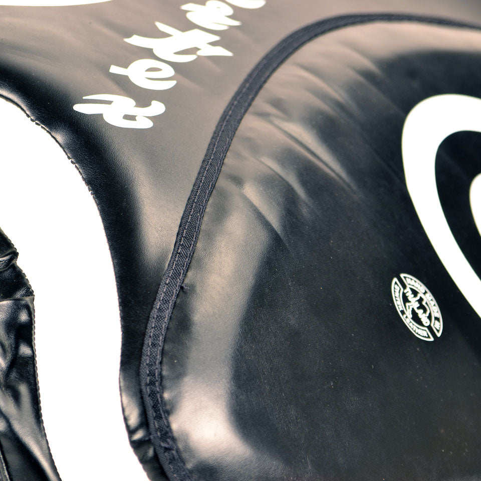 TP3 Fairtex Black Deluxe Thigh Pads